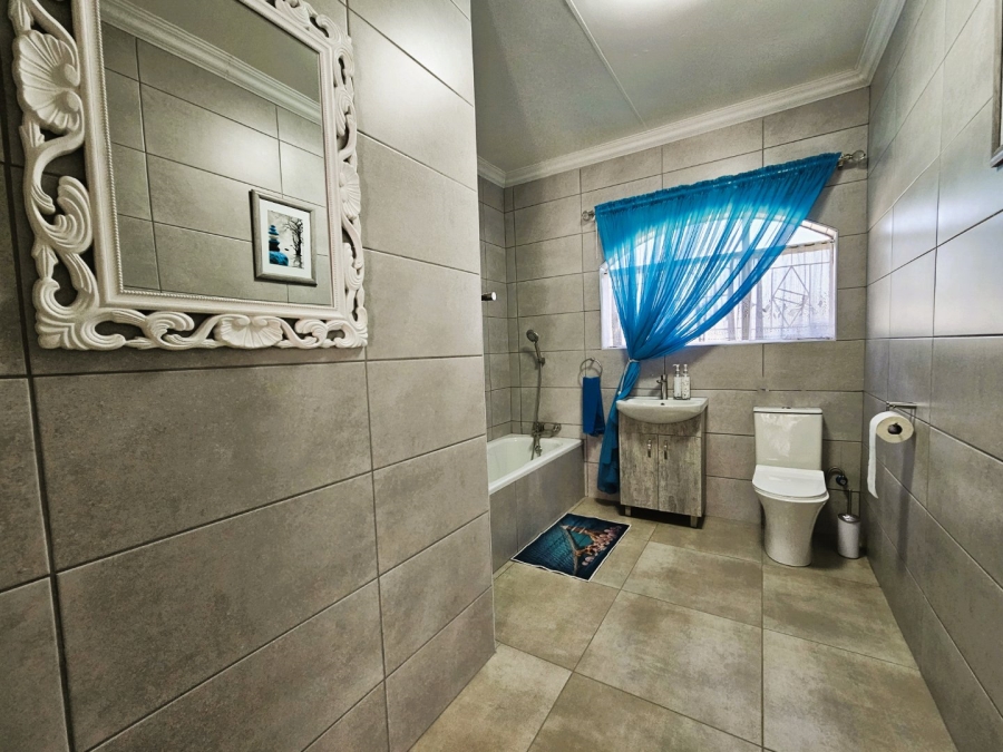 4 Bedroom Property for Sale in Sasolburg Ext 23 Free State